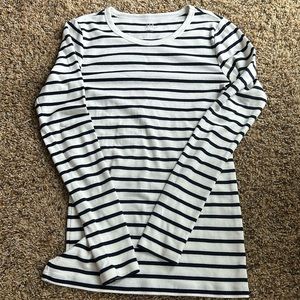 Gap long sleeve